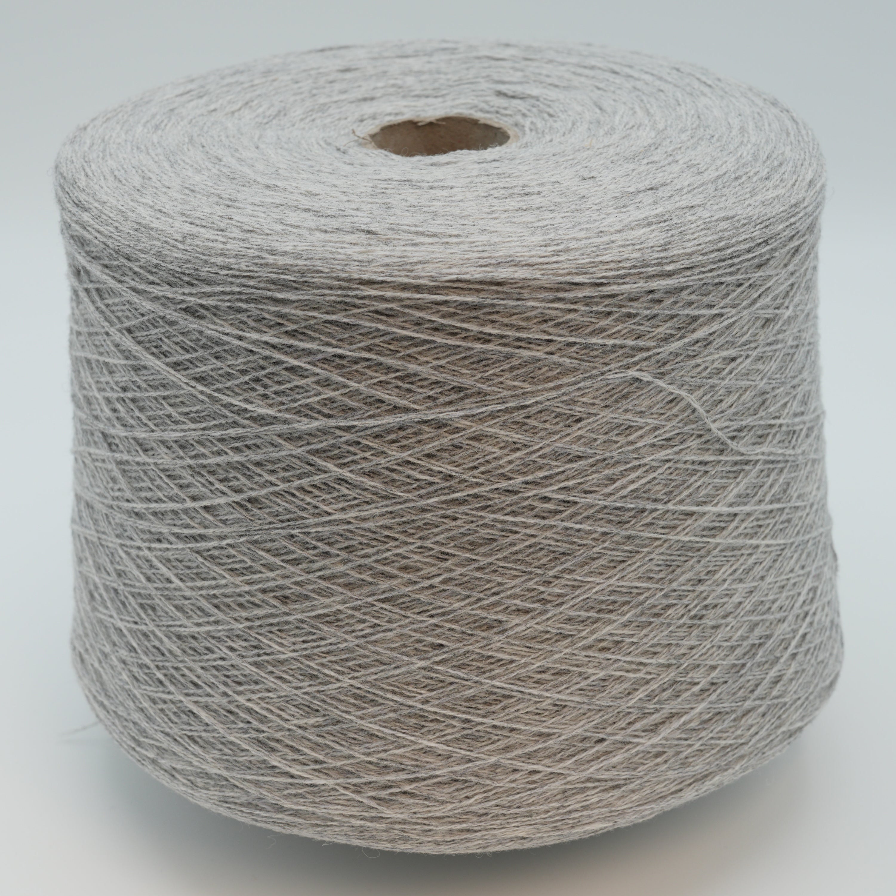 Cashvip 2/18000 900m/100g (984yds/3.5oz) – 95WO 5WS