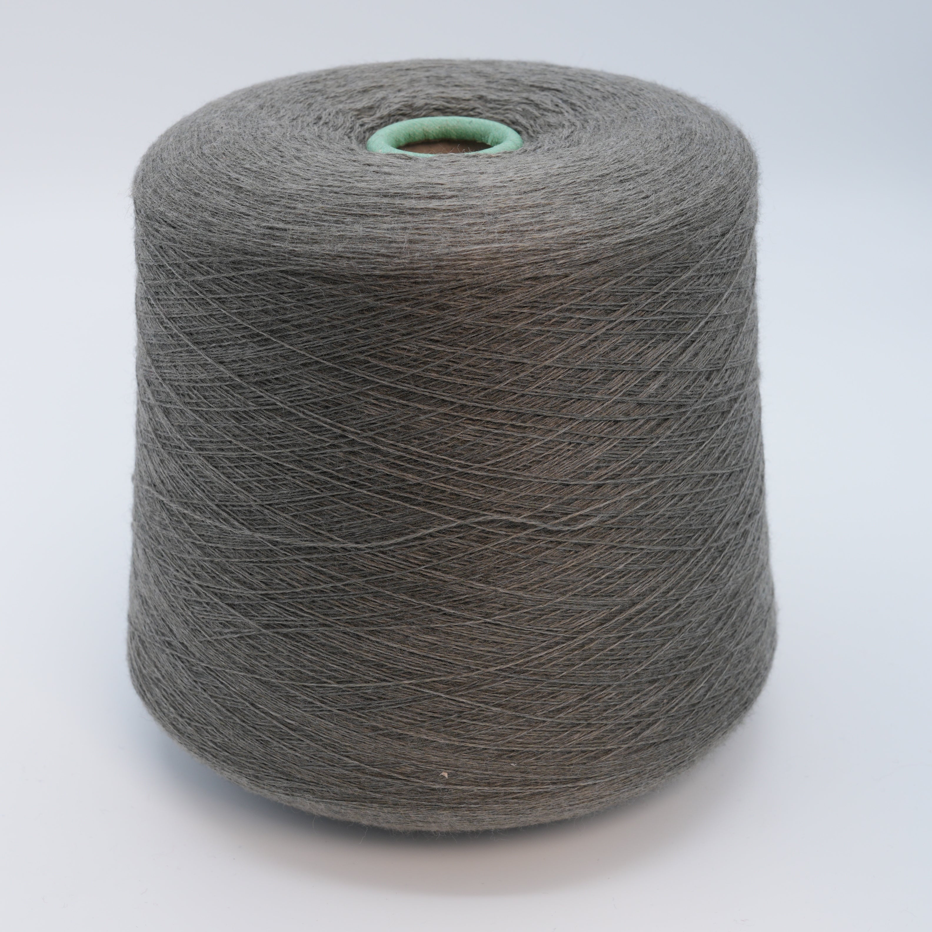 Cashwool NM2/30 1500m/100g (1640yds/3.5oz) – 100WV