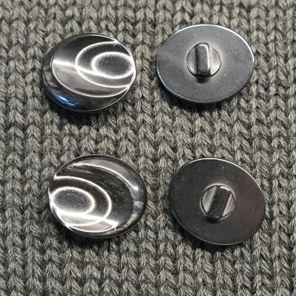 Button 27×22 mm · Shank · Fratelli Bonfanti (Italy)
