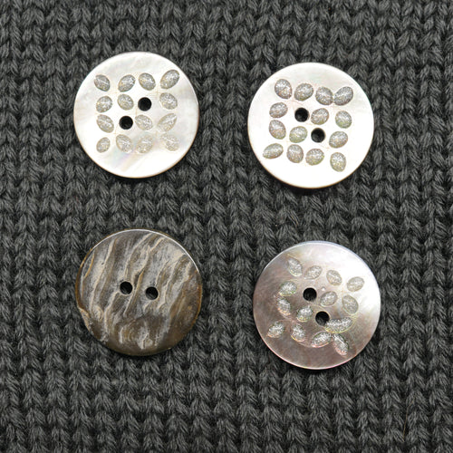 Button 27 mm · 2 holes · Fratelli Bonfanti (Italy)