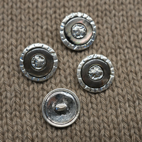 Button 20 mm · Shank · Fratelli Bonfanti (Italy)