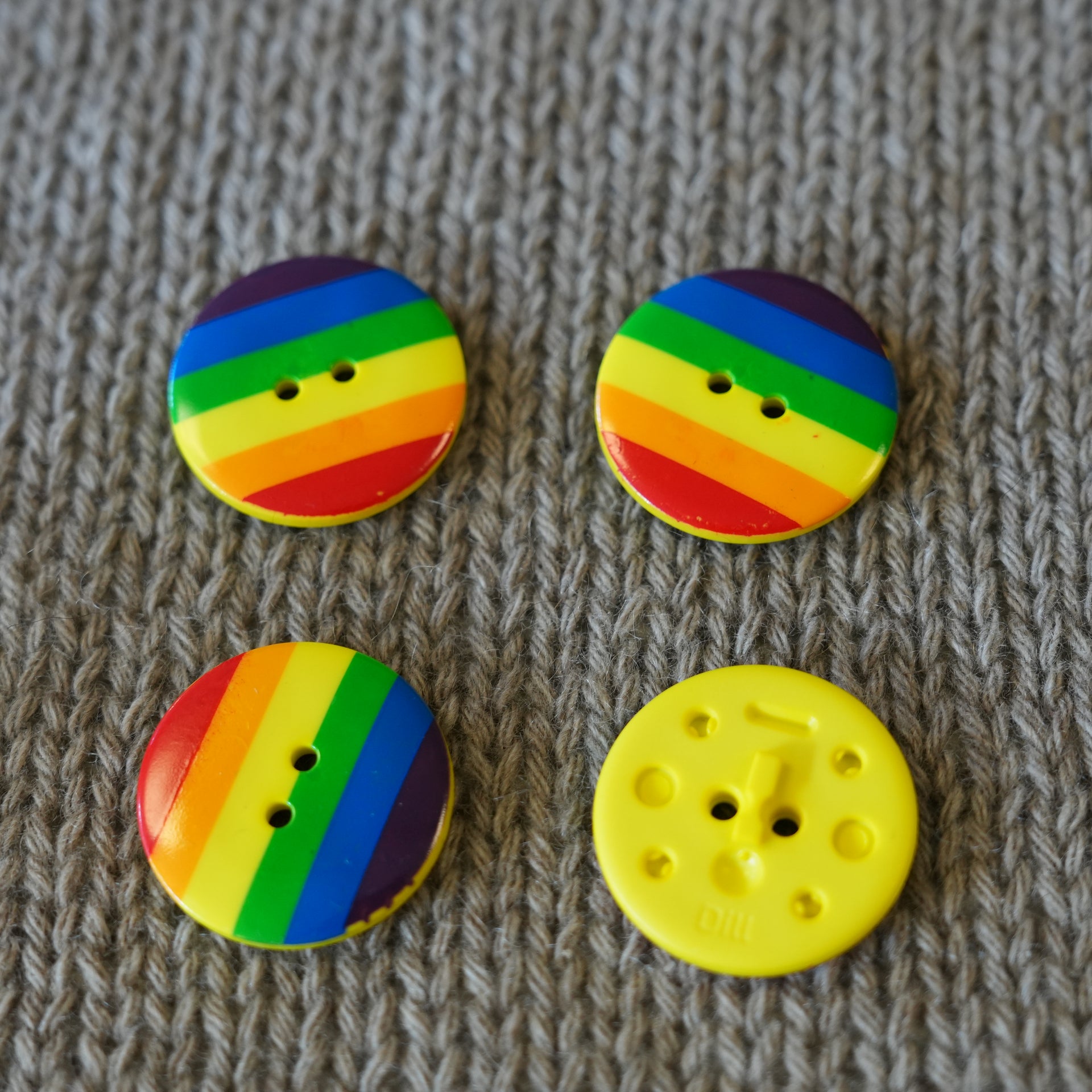 Button 25 mm · 2 holes · Mediac (Germany)