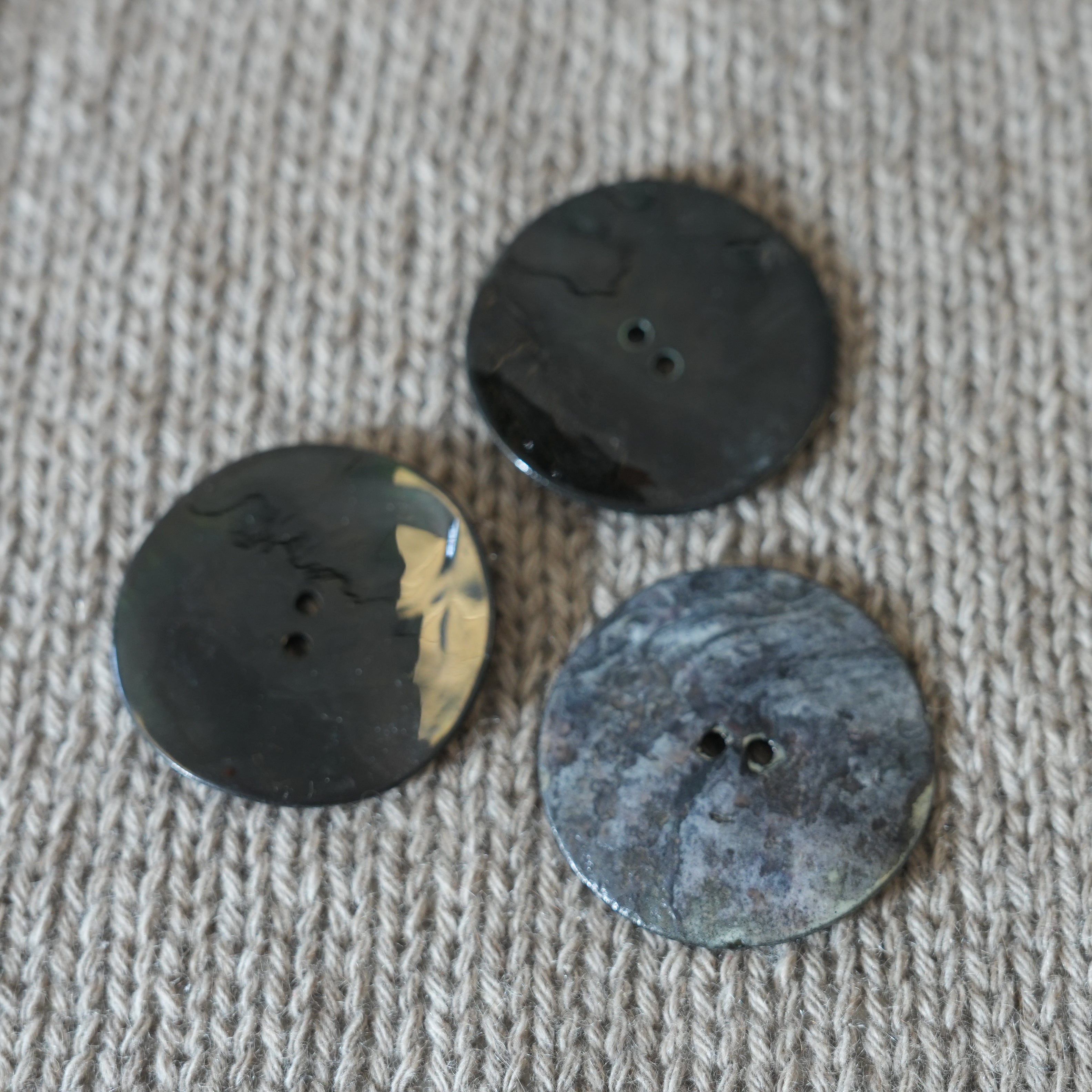 Button 38 mm · 2-Hole · Fratelli Bonfanti (Italy)