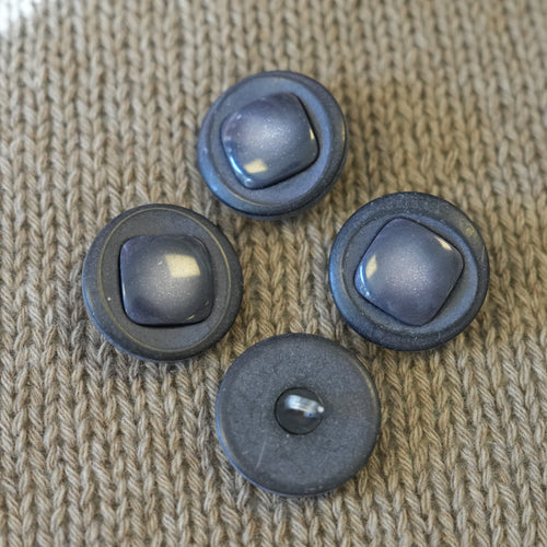 Button 28 mm · Shank · Fratelli Bonfanti (Italy)