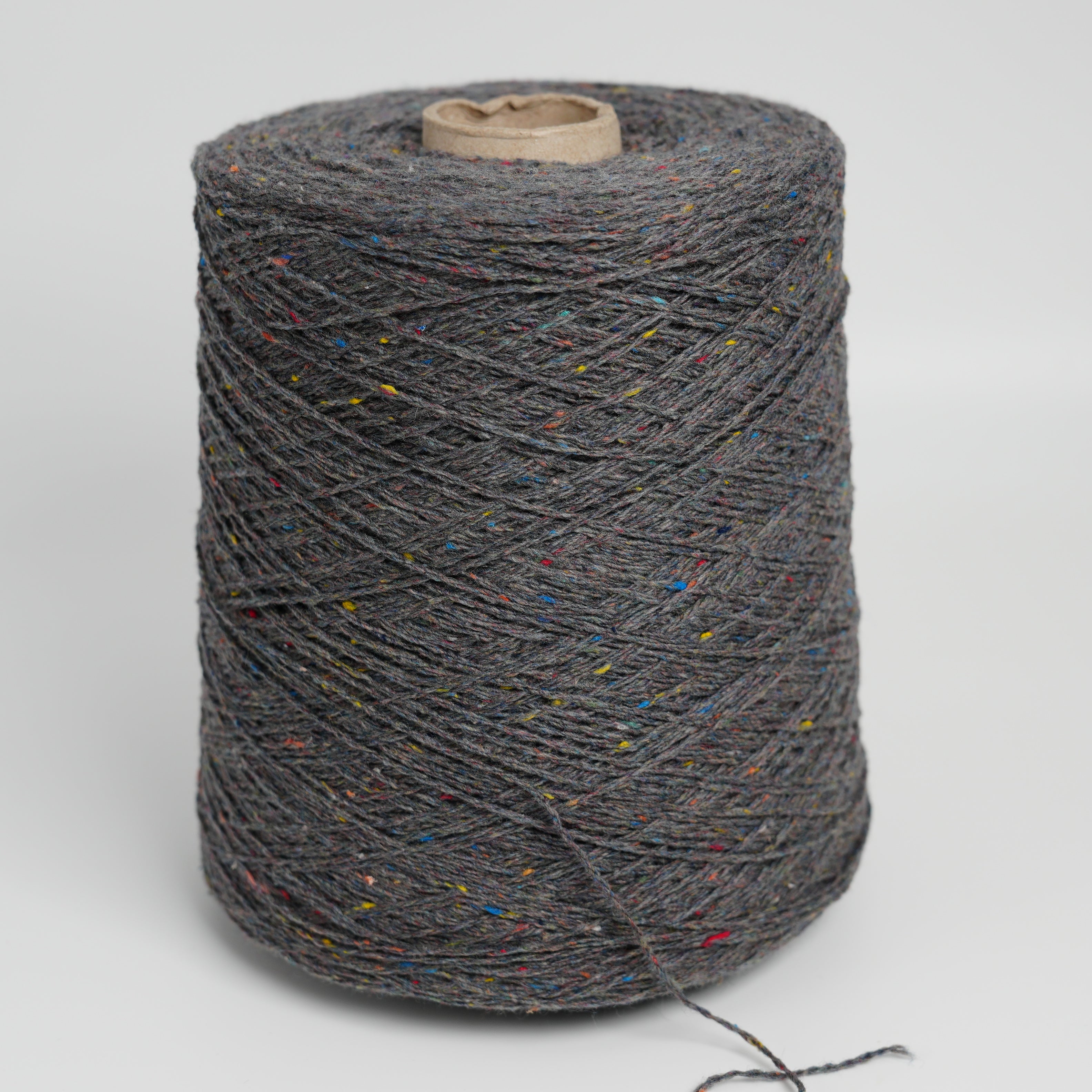 Tweedcash 3700 370m/100g (404yds/3.5oz) – 40WS 30SE 30WV
