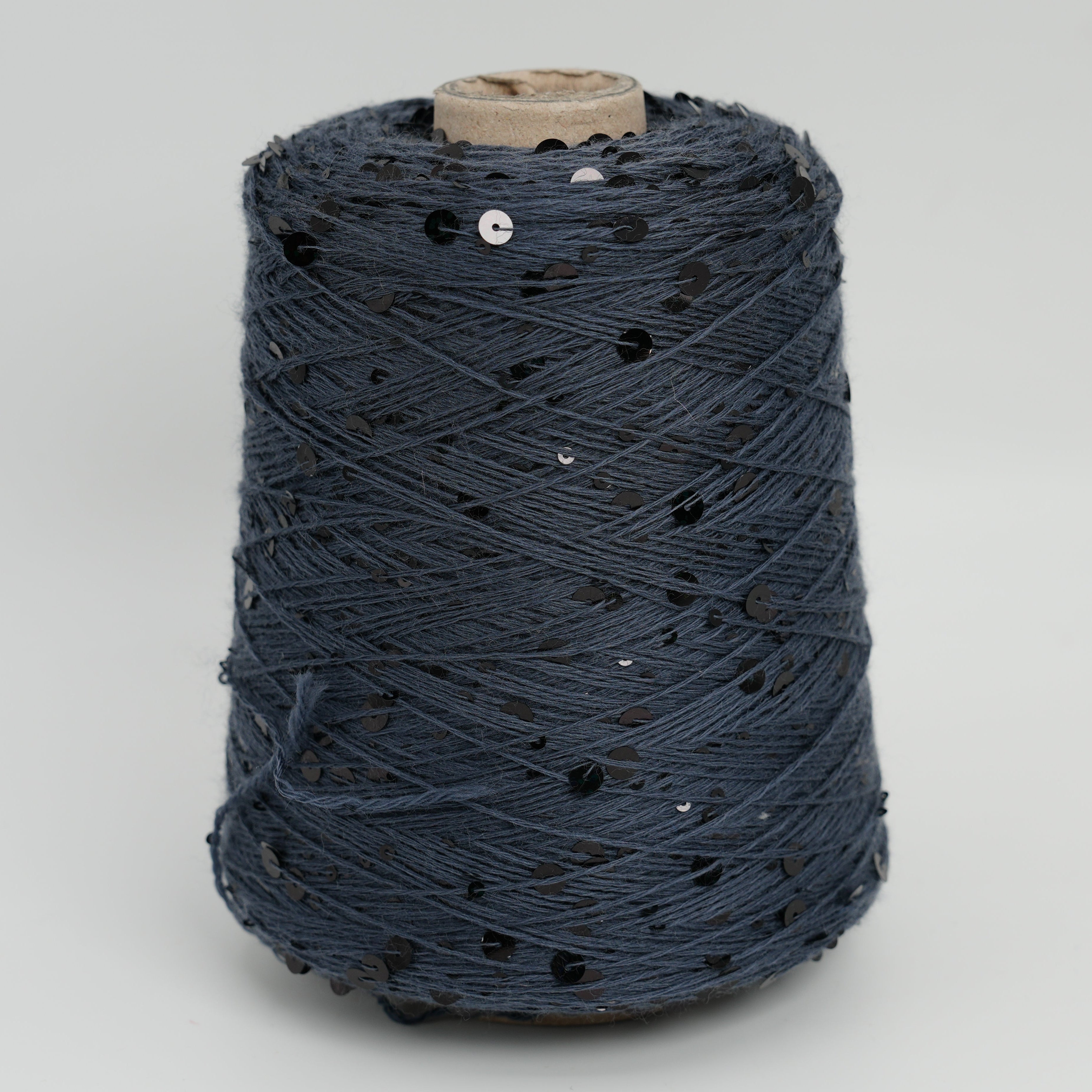 Cosmo 3600 360m/100g (394yds/3.5oz) – 100WV Black Sequins 6mm&3mm