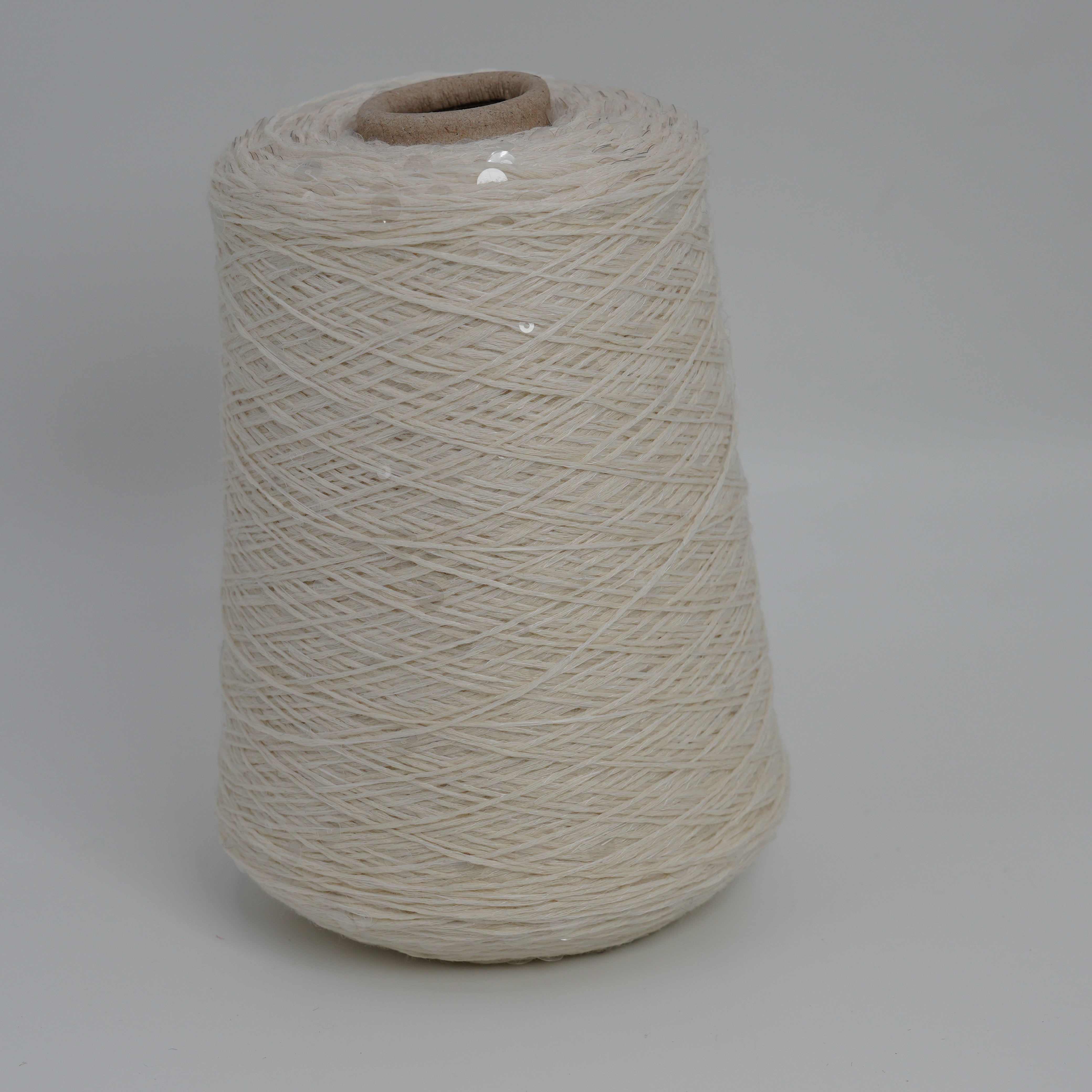 Cosmo 4000 400m/100g (437yds/3.5oz) – 100WV Clear Sequins 6mm&3mm