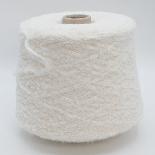 Abbracio 2200 220m100g (241yds3.5oz), 64WP 1EA 27WV 8PA