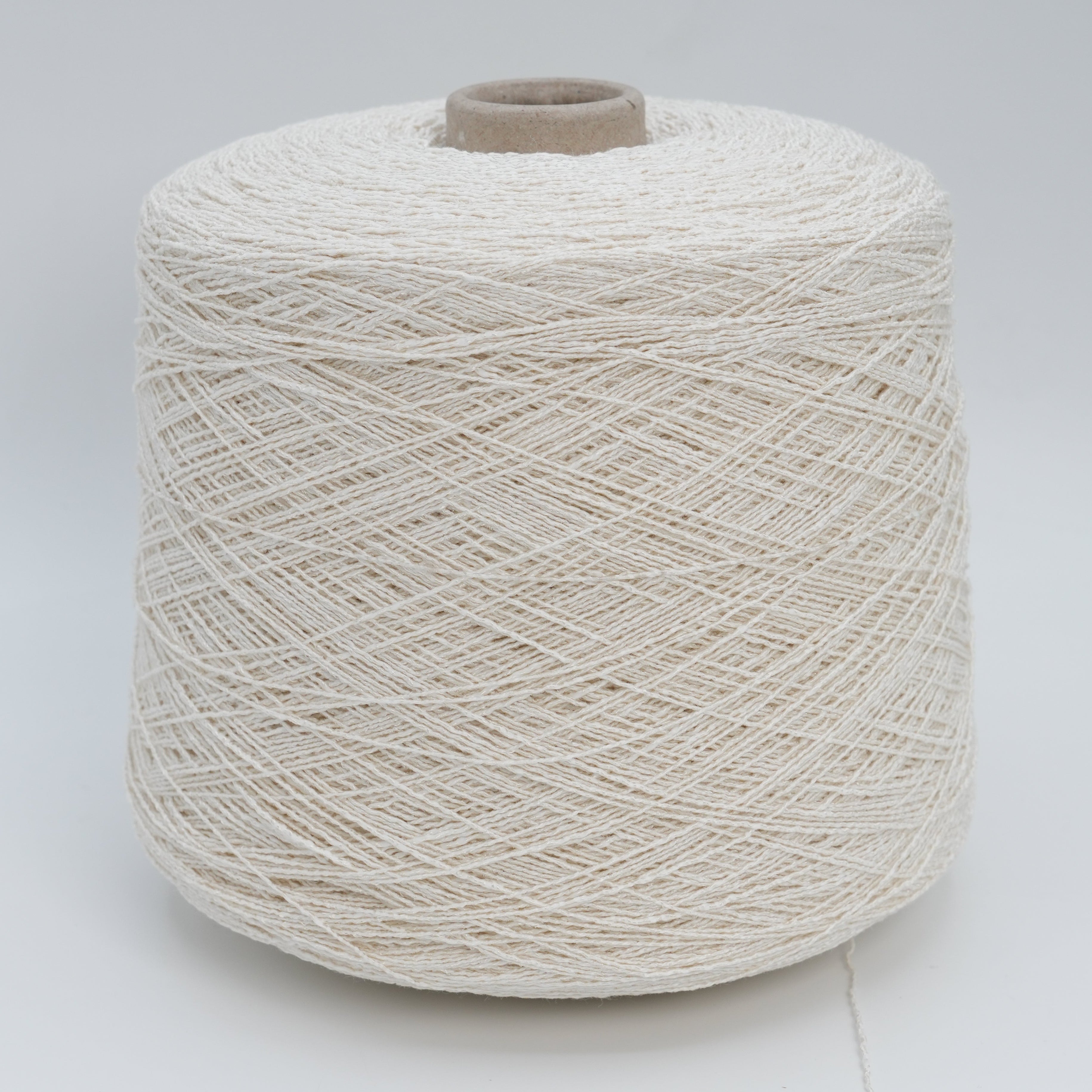 Cocomild 5300 530m/100g (580yds/3.5oz) (Lace) 74CO 22VI 4PL