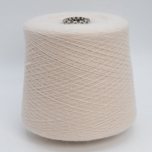 Angora 7000 700m/100g (768yds/3.5oz) (Lace) 70WA 30PA