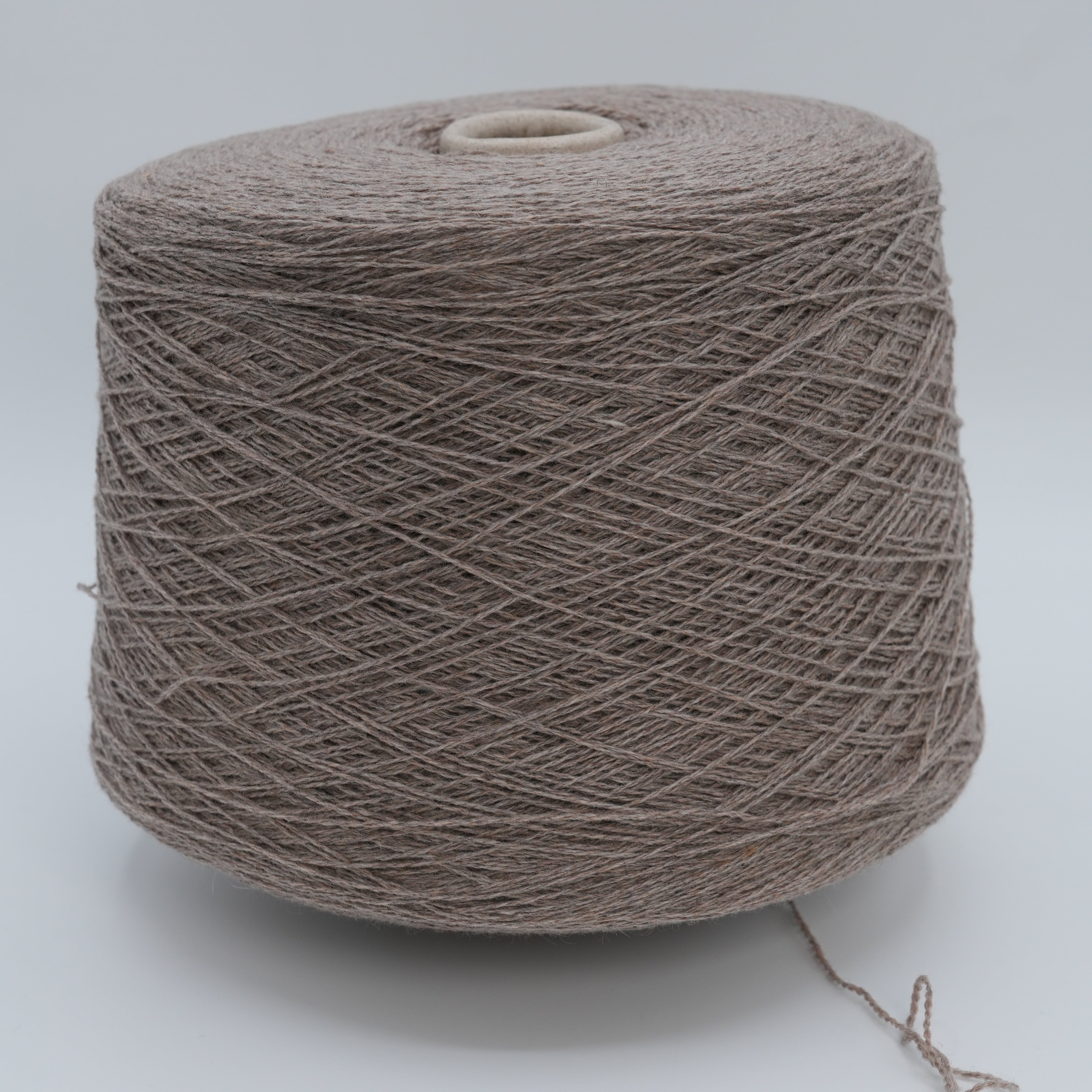 Cashmere 2/12 600m/100g (656yds/3.5oz) (Lace) 100WS