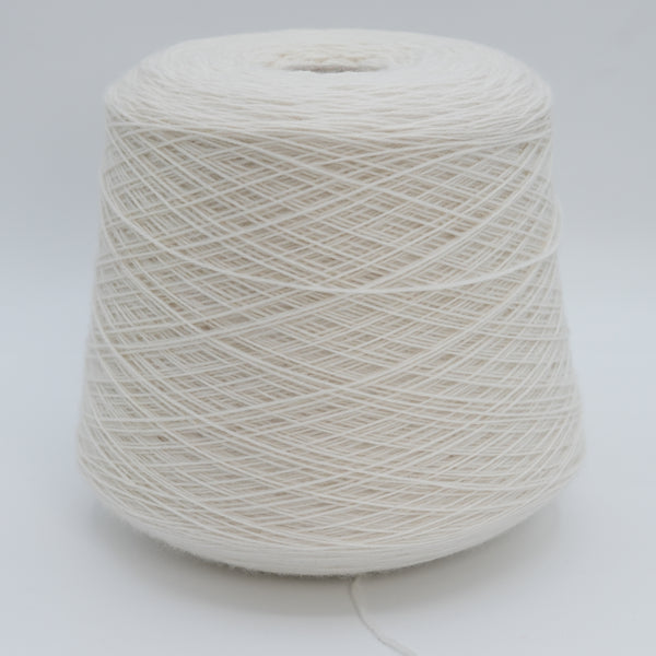 Oslo 3700 · 370m/100g (405yds/3.5oz) (Fingering) · 100WV