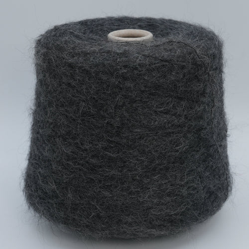 Moonlight 5500 · 550m/100g (601yds/3.5oz) (Fingering) · 82WM 16PA 2EA