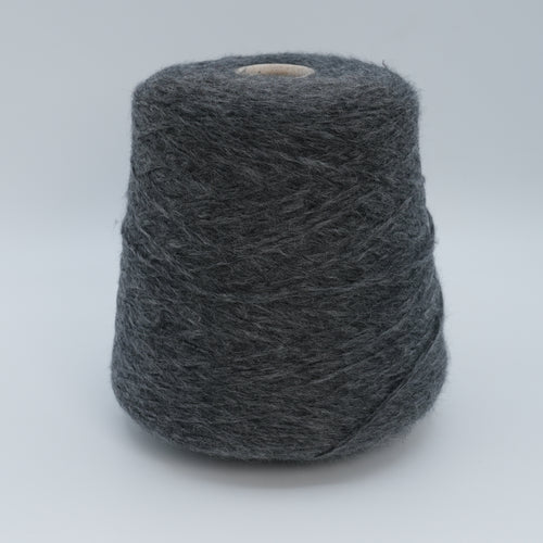 First Wool 4000 · 400m/100g (437yds/3.5oz) · Fingering · 60WV 40PA