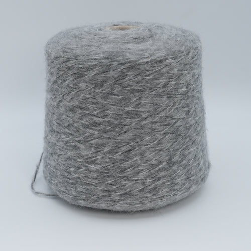 Milady 4/10000 · 250m/100g (273yds/3.5oz) · DK · 49WP 30PA 21WV