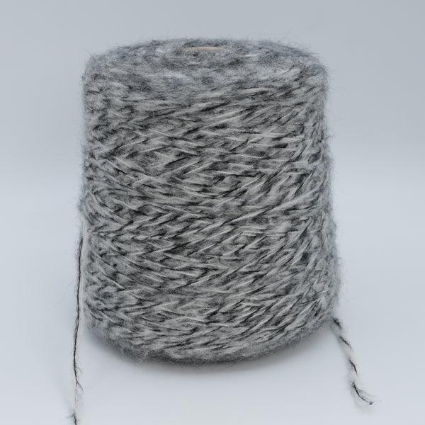 Milady 4/10000 · 250m/100g (273yds/3.5oz) · DK · 49WP 30PA 21WV