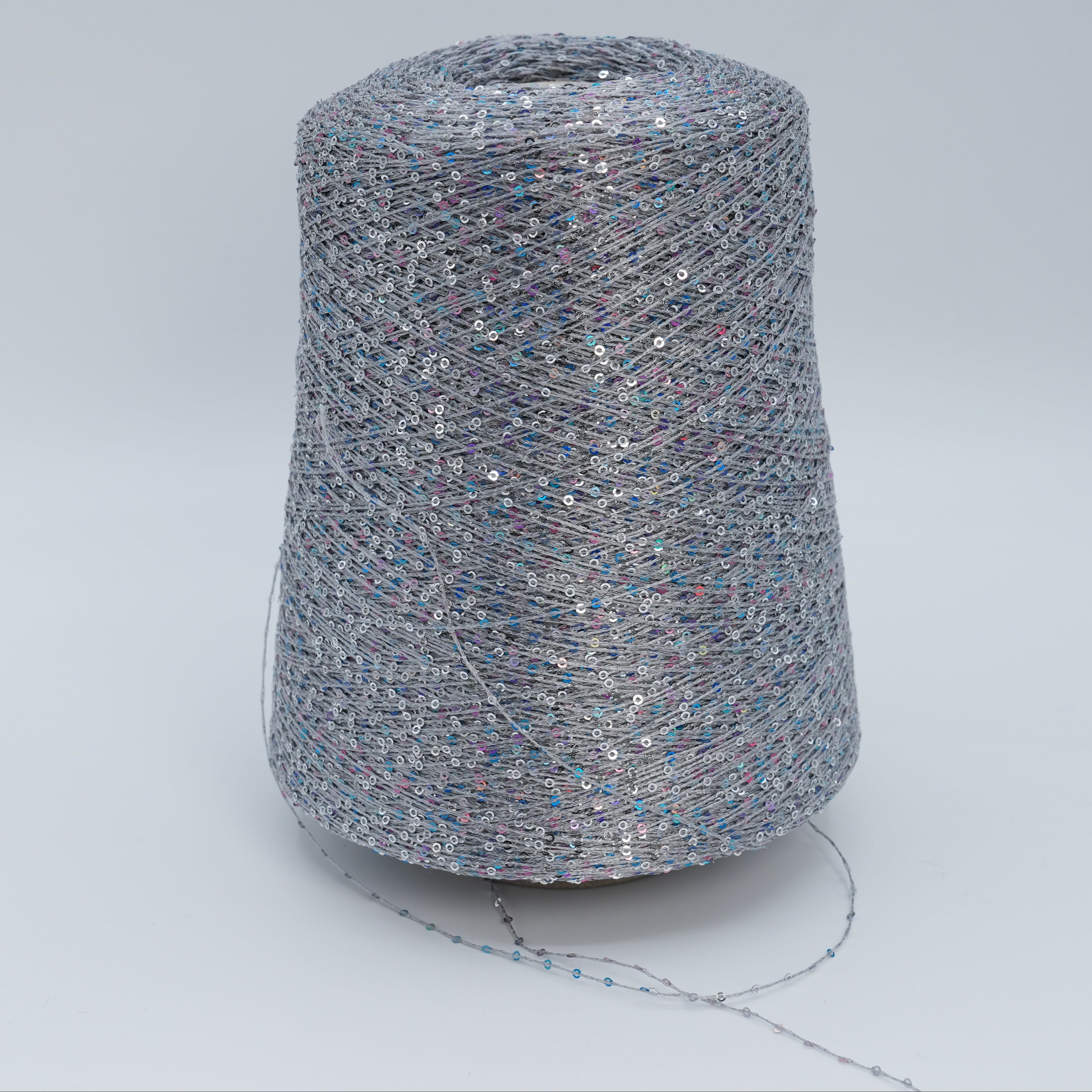 Paillettes 5500 · 550m/100g (601yds/3.5oz) · Lace · 100PL