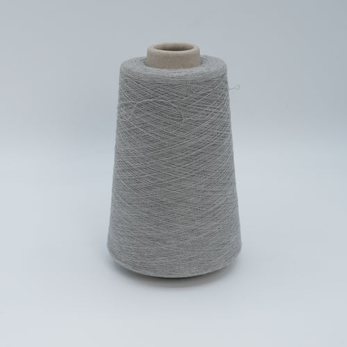 Whirl 3/50000 · 1660m/100g (1816yds/3.5oz) · Super Fine · 100Co