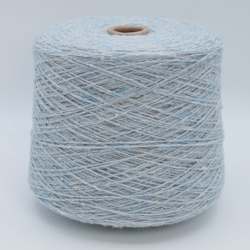 Monviso 2/8000 · 400m/100g (437yds/3.5oz) · Fingering · 65Wo 15Se 15PA 5Vi