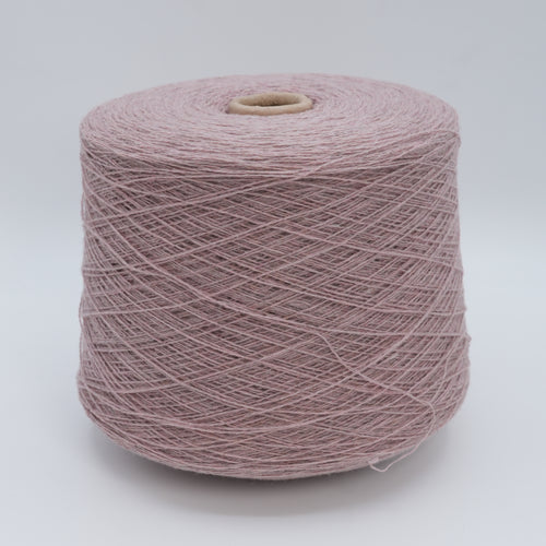 Cashmere 2/18 · 900m/100g (984yds/3.5oz) · Ultra Fine · 100WS