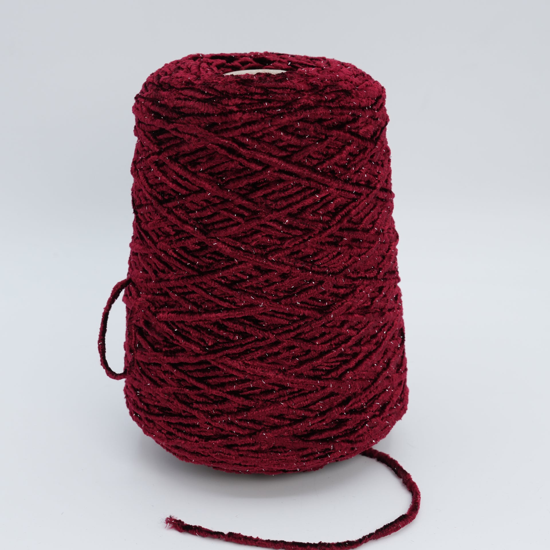 Effeto Seta 1.100 · 110m/100g (120yds/3.5oz) · Bulky · 85Vi 15PA