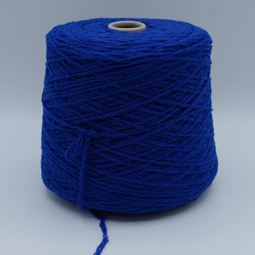 Erika 1500 · 150m/100g (164yds/3.5oz) · Bulky · 75WV 25PA