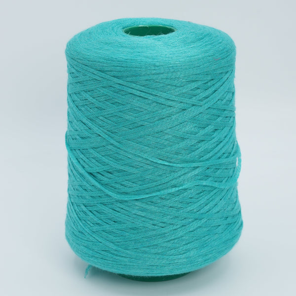 Fenis 3900 · 390m/100g (427yds/3.5oz) · Fingering · 70WS 30Se
