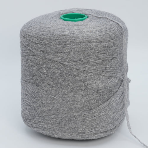 Fenis 3900 · 390m/100g (427yds/3.5oz) · Fingering · 70WS 30Se