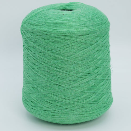 Fenis 3900 · 390m/100g (427yds/3.5oz) · Fingering · 70WS 30Se