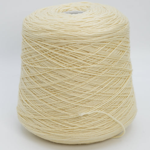 Free 2800 · 280m/100g (306yds/3.5oz) · DK · 100WV