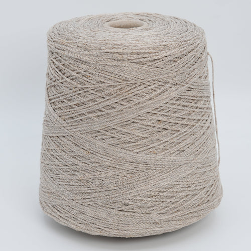 Planet 2600 · 260m/100g (284yds/3.5oz) · DK · 87Li 13PA