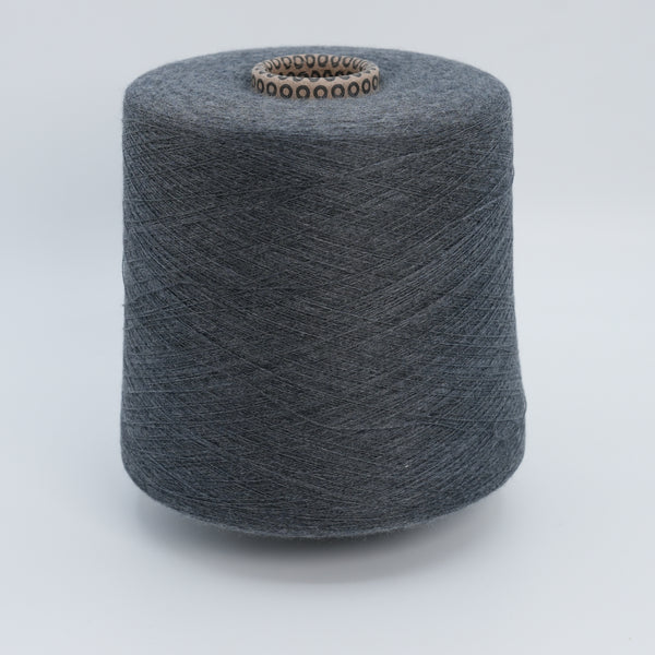 New Diamond 2/48 · 2400m/100g (2625yds/3.5oz) · Micro · 75Wo 25Se