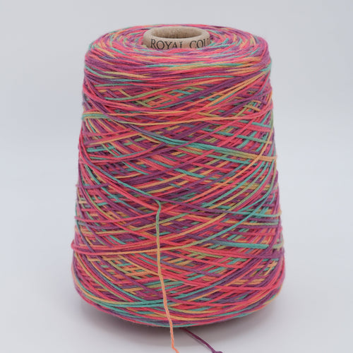 Fetuccia Stampata 3800 · 380m/100g (416yds/3.5oz) · Fingering · 100Co
