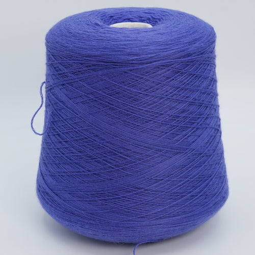 Pato 8000 · 800m/100g (875yds/3.5oz) · Ultra Fine · 100WV