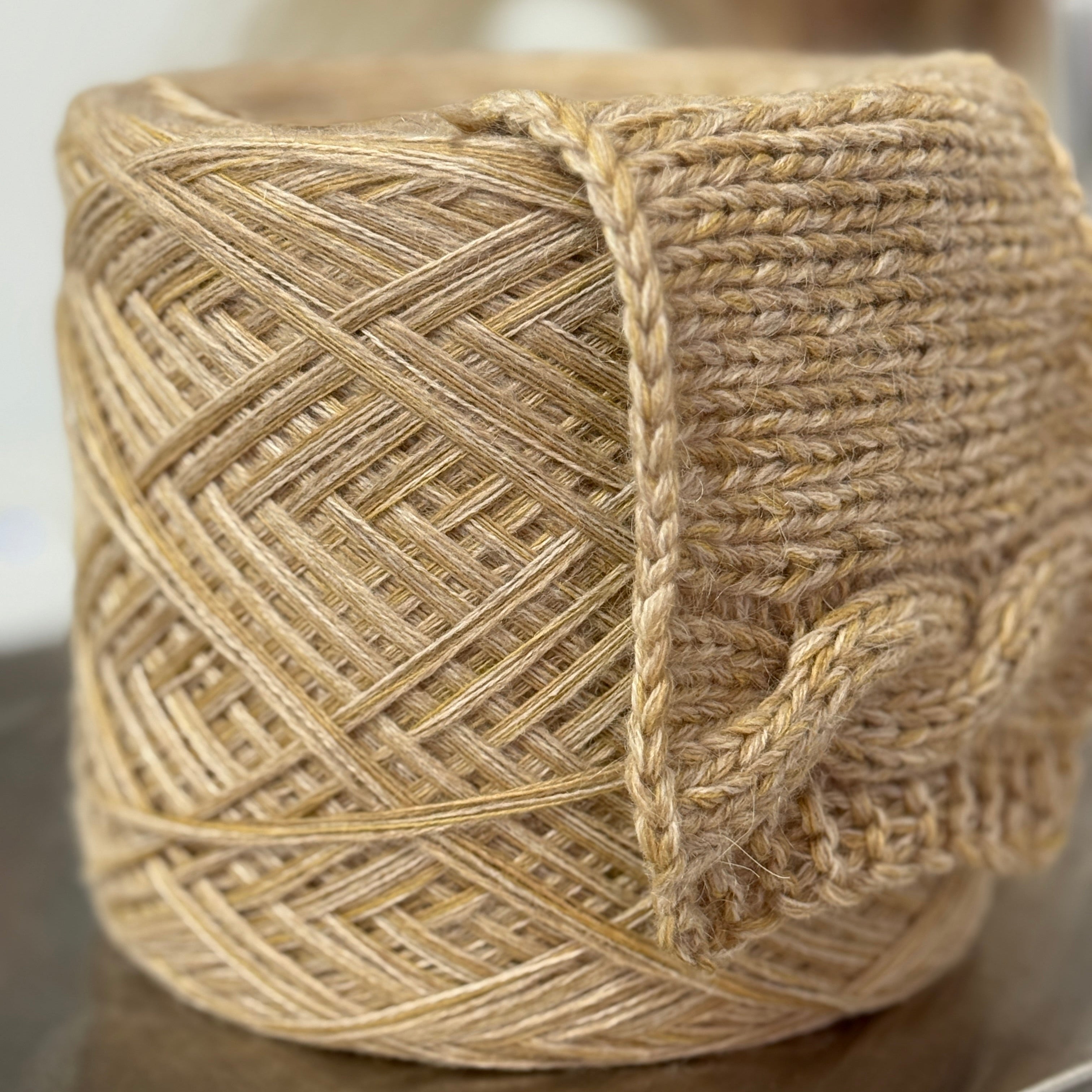 Yarnix Cashemere Caramel 175 m/100g · WS WV WM SE WA PA