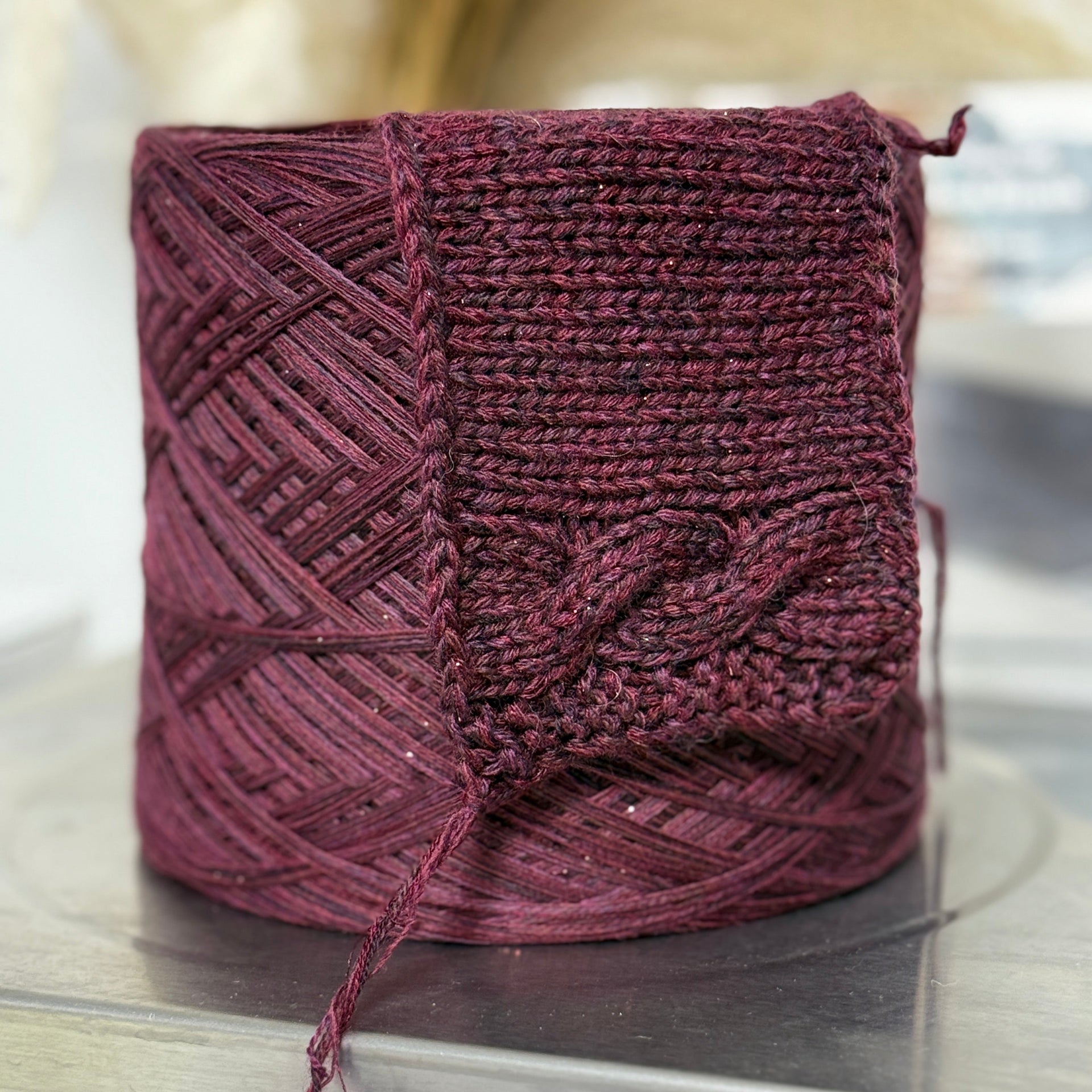 Yarnix Golden Merlot — 250m/100g (273yds/3.5oz) Merino Cashmere Silk Viscose Lurex